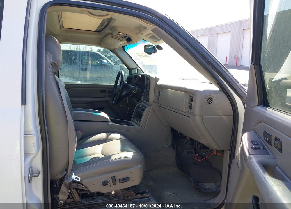 2005 CHEVROLET SILVERADO 2500HD LT VIN: 1GCHK23235F931750