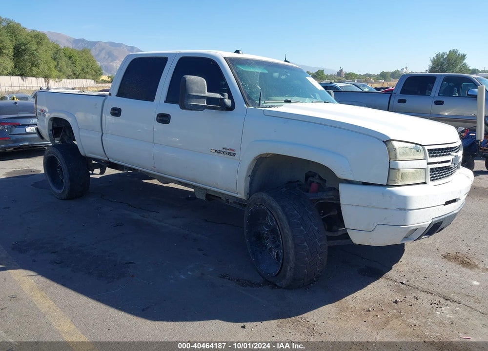 2005 CHEVROLET SILVERADO 2500HD LT VIN: 1GCHK23235F931750