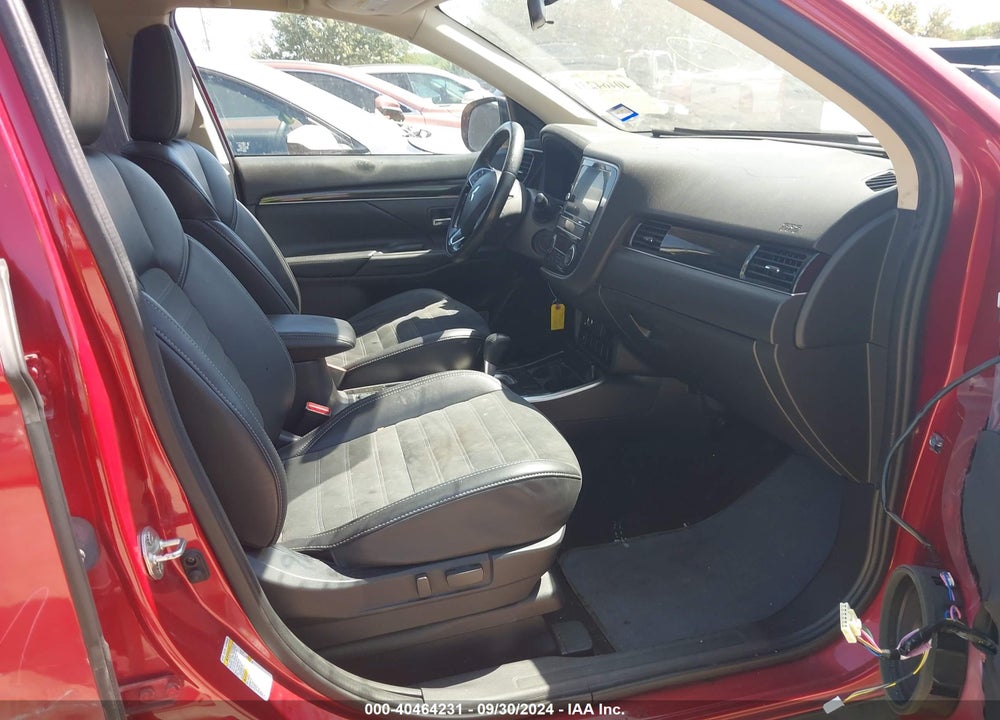 2019 MITSUBISHI OUTLANDER VIN: JA4AD3A33KZ045218