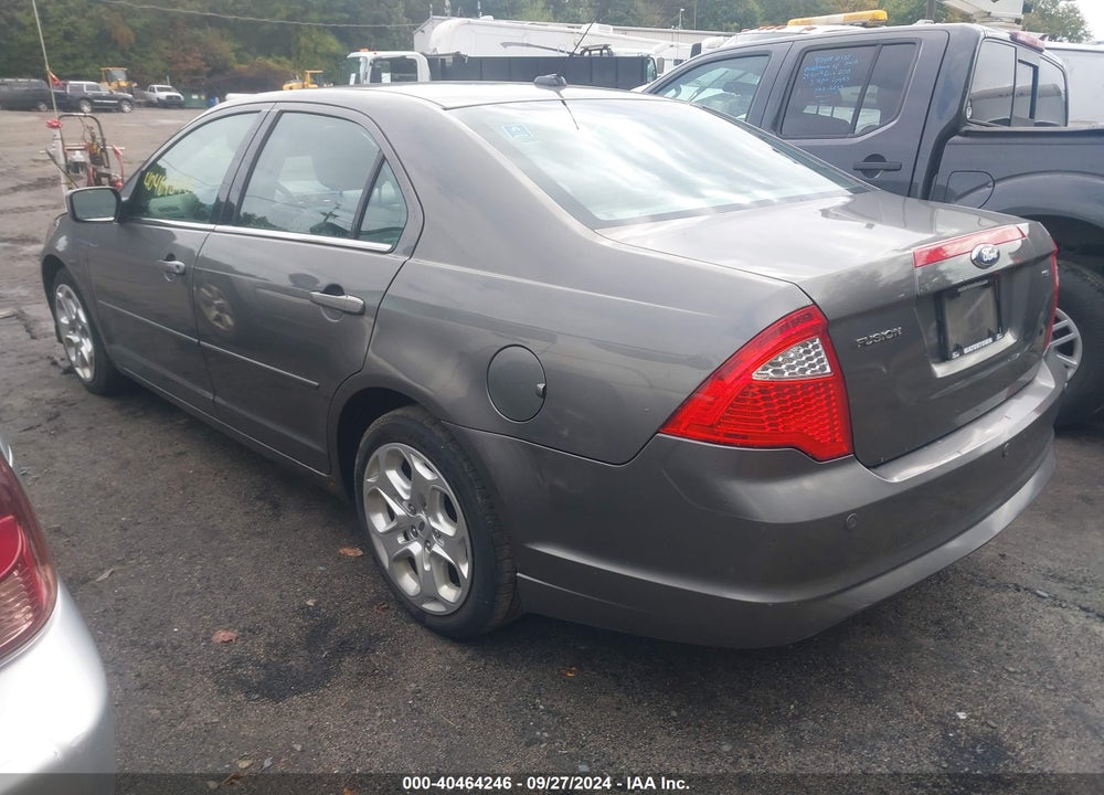 2010 FORD FUSION SE VIN: 3FAHP0HA1AR214580