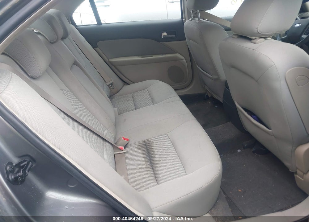 2010 FORD FUSION SE VIN: 3FAHP0HA1AR214580