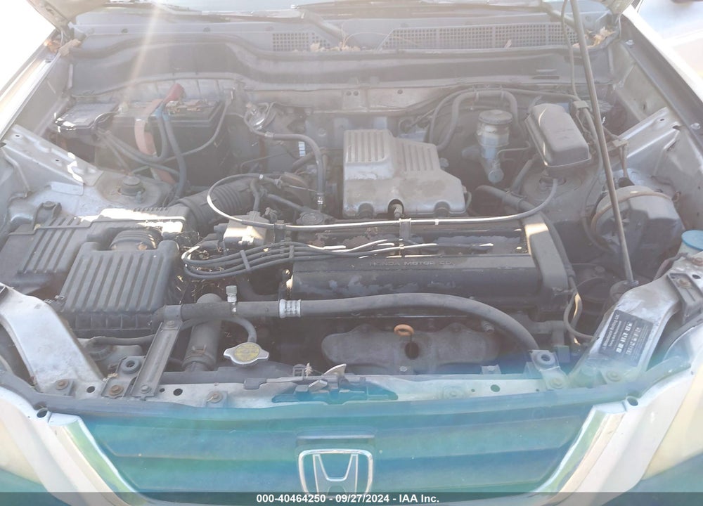 1999 HONDA CR-V LX VIN: JHLRD2841XC001412