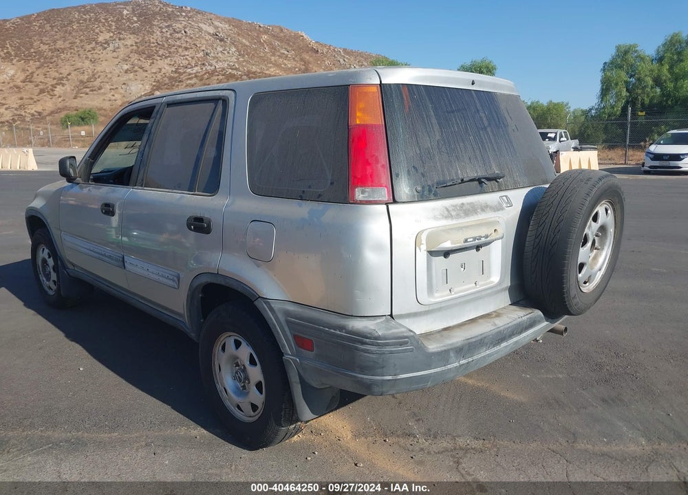 1999 HONDA CR-V LX VIN: JHLRD2841XC001412