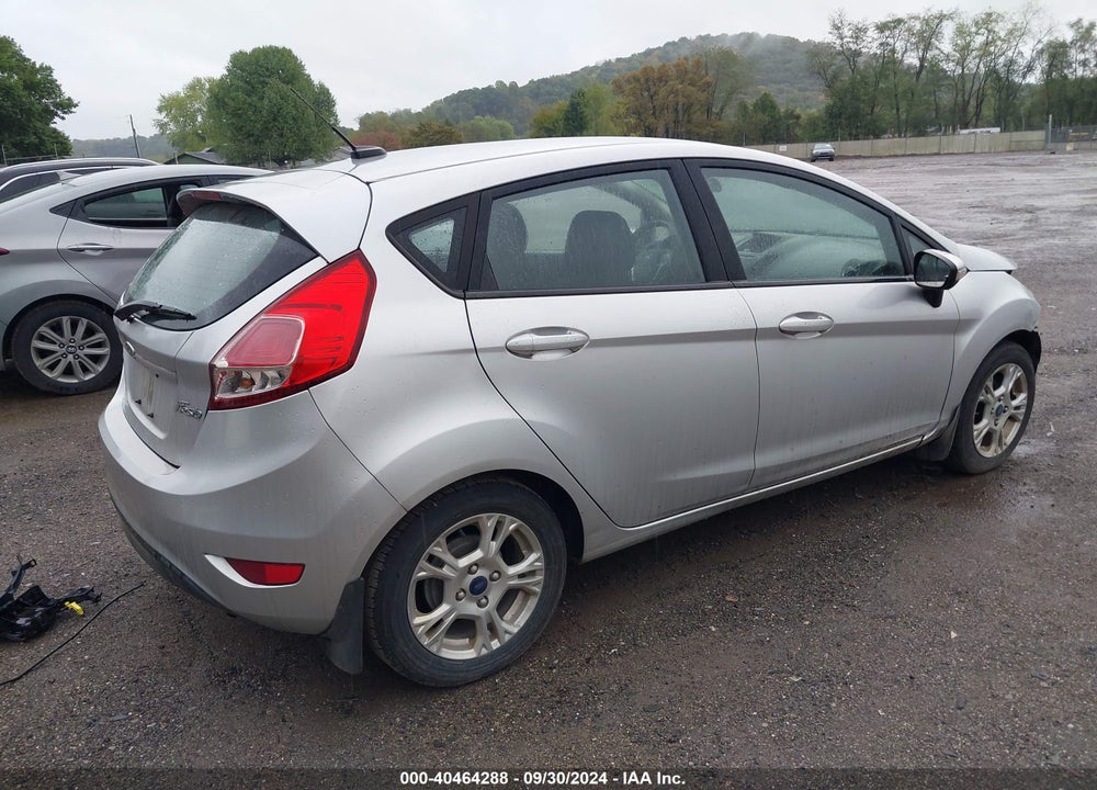 2015 FORD FIESTA SE VIN: 3FADP4EJ7FM208376