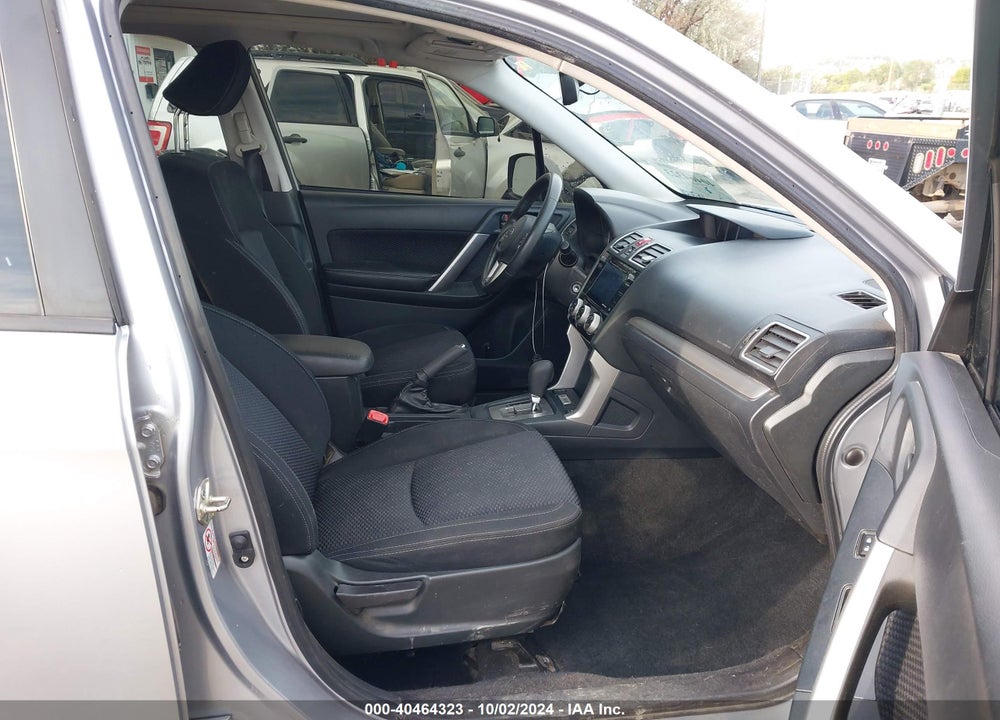 2017 SUBARU FORESTER 2.5I PREMIUM VIN: JF2SJAEC1HH570473