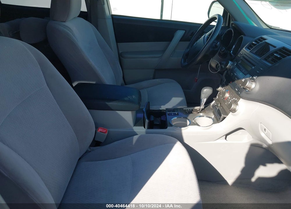 2008 TOYOTA HIGHLANDER VIN: JTEDS41A882064549