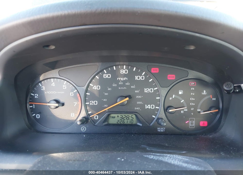 2000 HONDA ACCORD 2.3 LX VIN: JHMCG564XYC000015