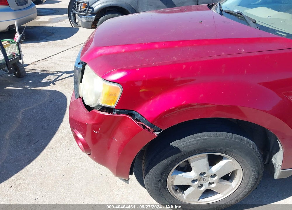 2009 FORD ESCAPE VIN: 1FMCU93G89KA32500