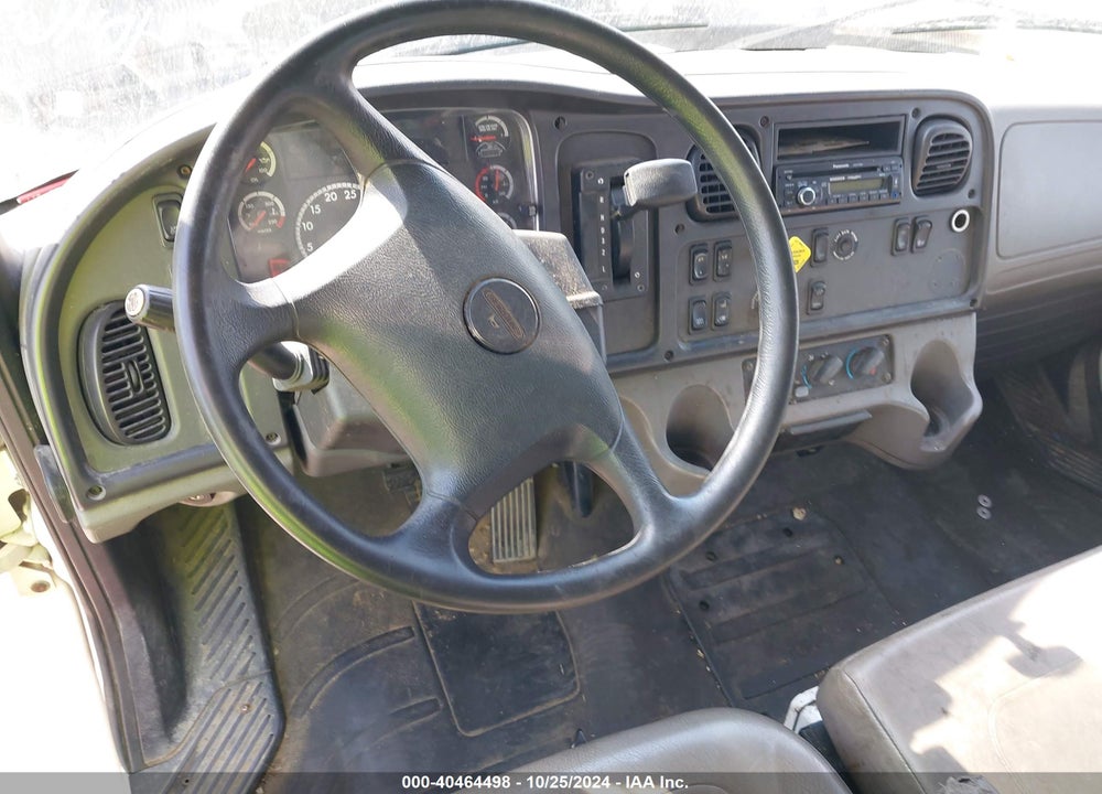 2014 FREIGHTLINER M2 106 MEDIUM DUTY VIN: 3ALACXDT7EDFY3648