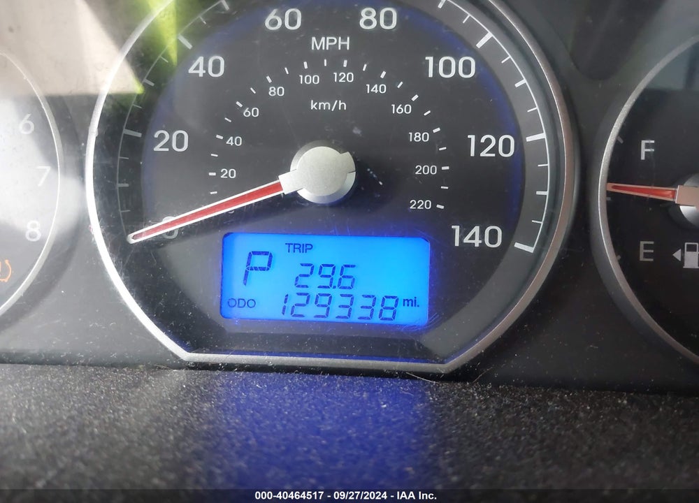 2010 HYUNDAI SANTA FE SE VIN: 5NMSHDAG5AH343473