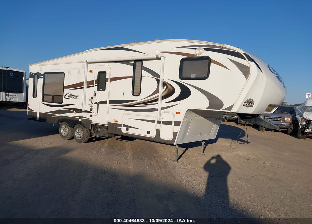 2013 KEYSTONE COUGAR 5TH WHEEL TRAVEL TRAILER VIN: 4YDF28S27D2506210