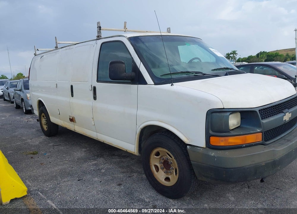 2008 CHEVROLET EXPRESS WORK VAN VIN: 1GCGG29C381101400