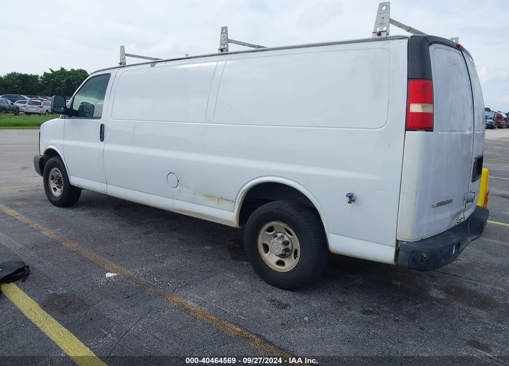 2008 CHEVROLET EXPRESS WORK VAN VIN: 1GCGG29C381101400