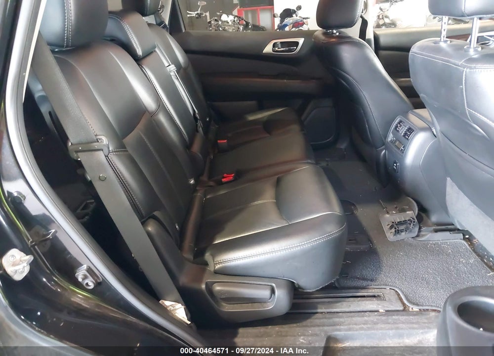 2015 NISSAN PATHFINDER SL VIN: 5N1AR2MM6FC701826