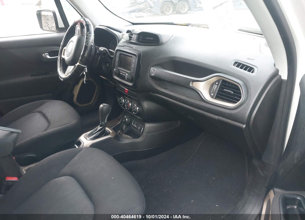 2016 JEEP RENEGADE LATITUDE VIN: ZACCJBBT6GPE07435