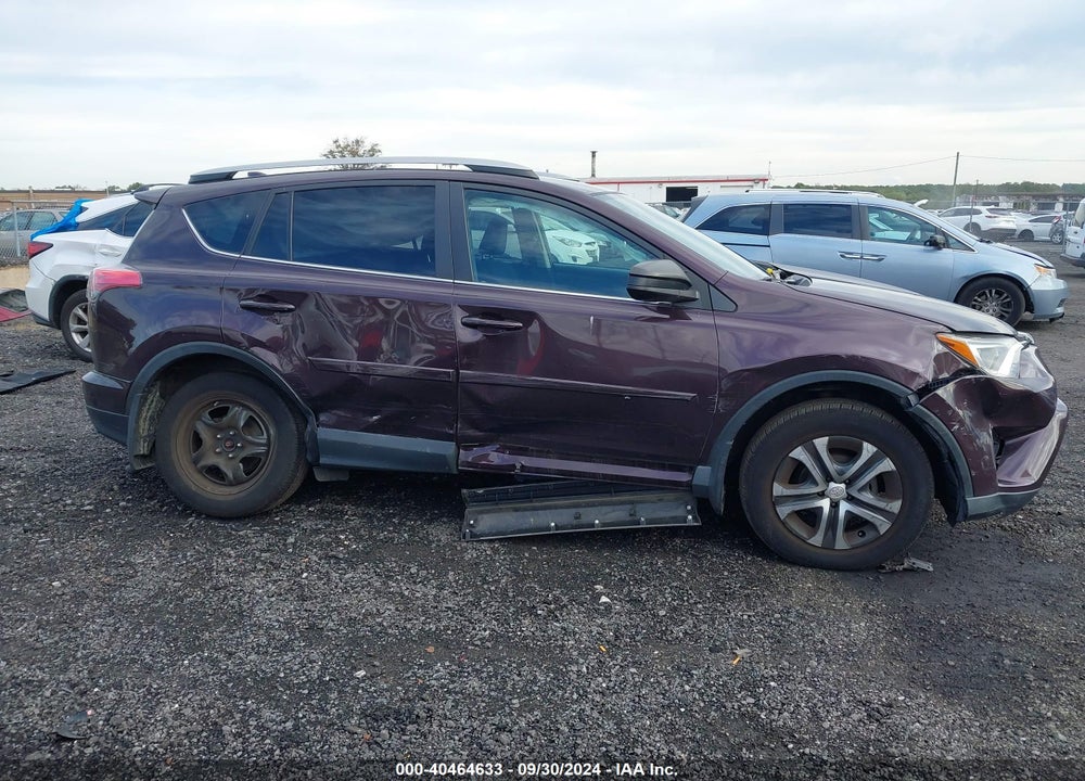 2018 TOYOTA RAV4 LE VIN: 2T3BFREV4JW854552