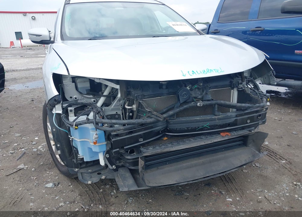 2018 NISSAN ROGUE SV VIN: KNMAT2MT6JP574705