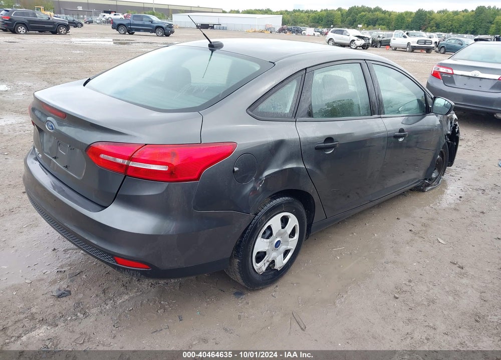 2017 FORD FOCUS S VIN: 1FADP3E27HL203508