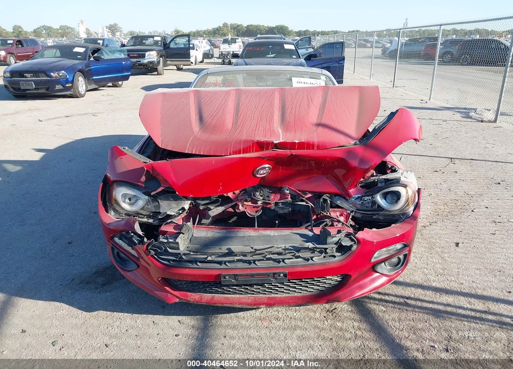 2018 FIAT 124 SPIDER LUSSO VIN: JC1NFAEK2J0133877