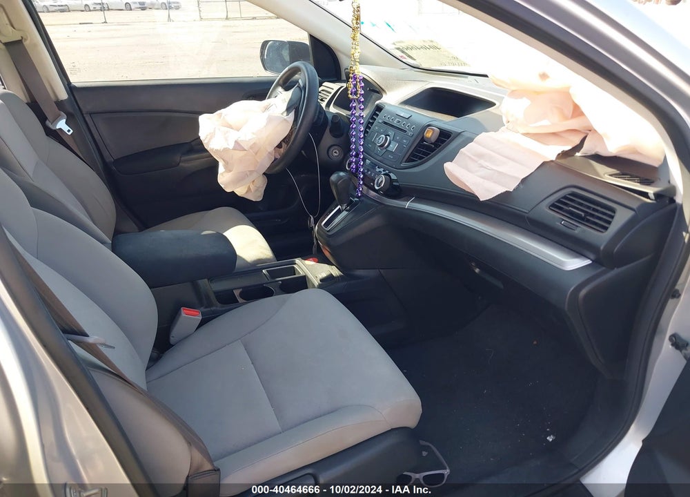 2015 HONDA CR-V LX VIN: 2HKRM4H3XFH697058