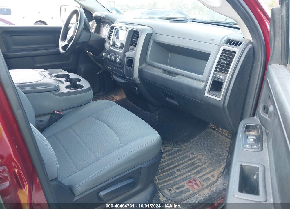 2015 RAM 1500 EXPRESS VIN: 1C6RR7FT8FS618422