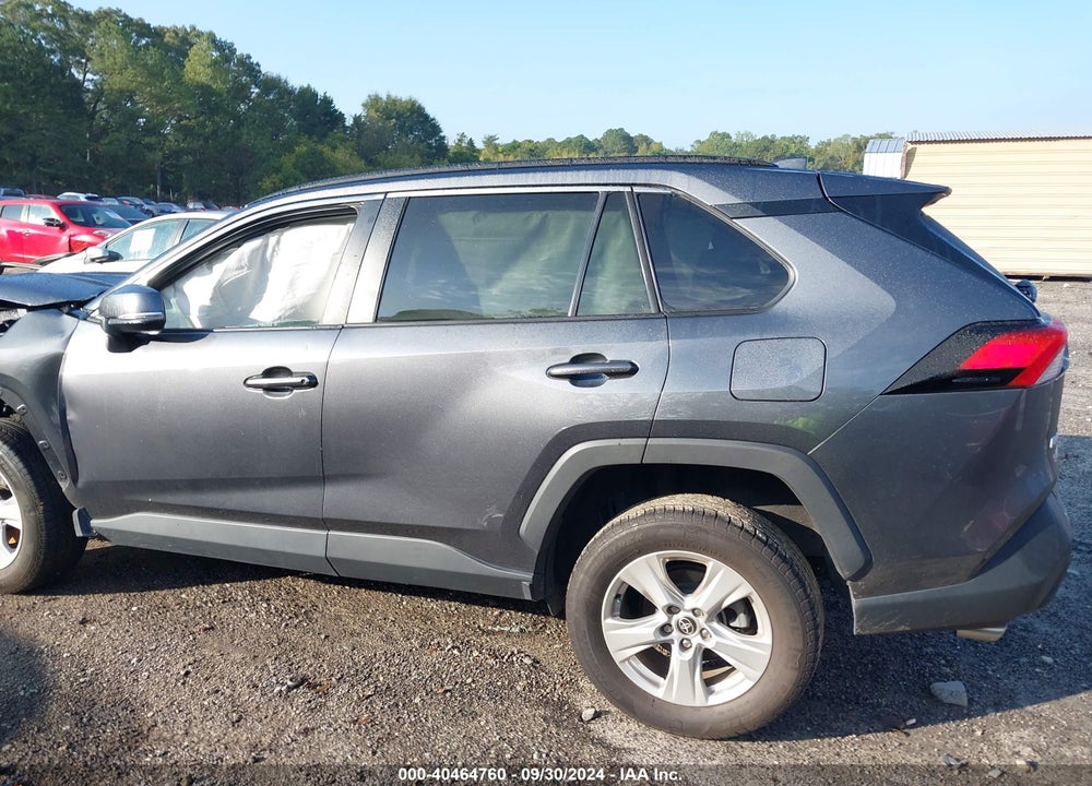 2021 TOYOTA RAV4 XLE VIN: 2T3W1RFV6MC121374