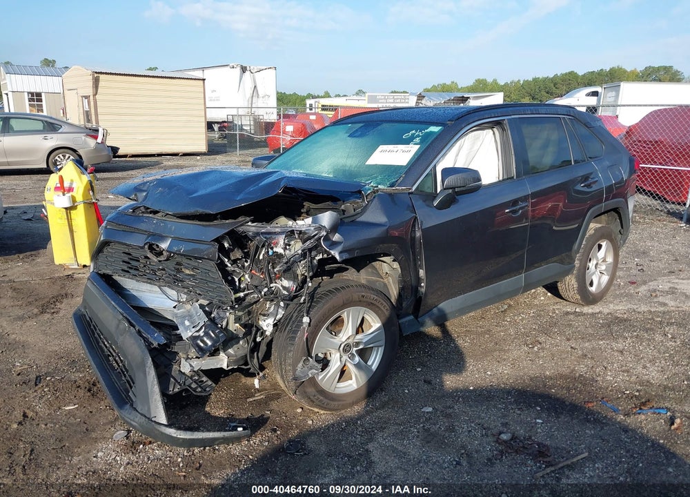 2021 TOYOTA RAV4 XLE VIN: 2T3W1RFV6MC121374