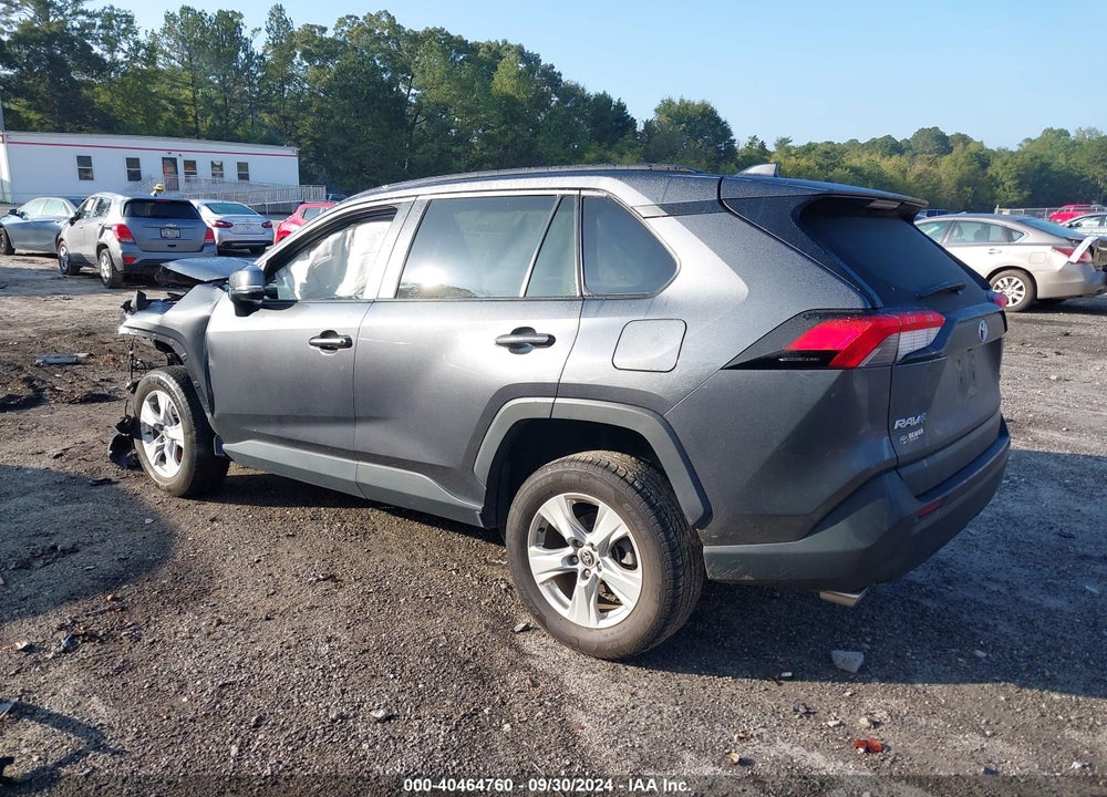 2021 TOYOTA RAV4 XLE VIN: 2T3W1RFV6MC121374