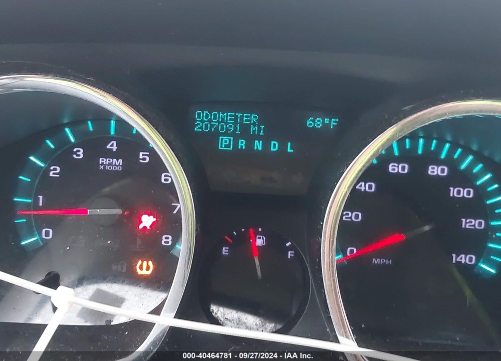 2009 CHEVROLET TRAVERSE LT VIN: 1GNER23D69S103597