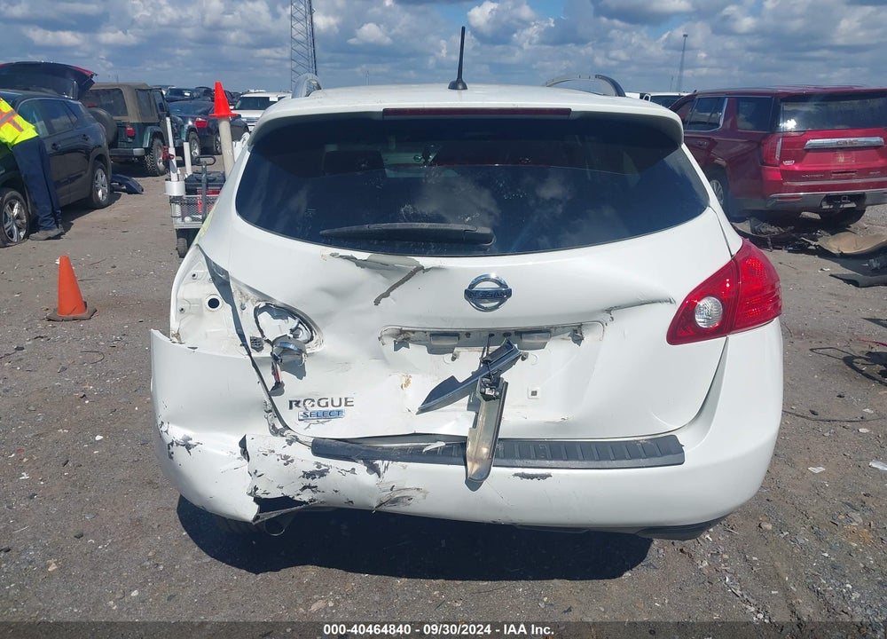2014 NISSAN ROGUE SELECT S VIN: JN8AS5MT5EW617385