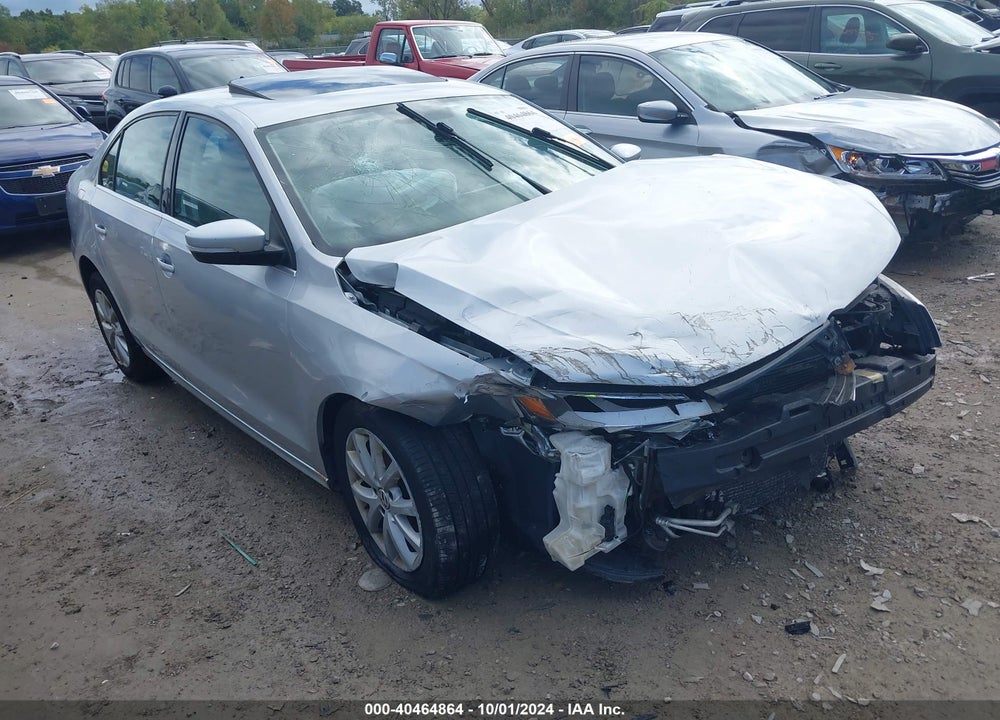 2013 VOLKSWAGEN JETTA 2.5L SE VIN: 3VWDP7AJ1DM352369
