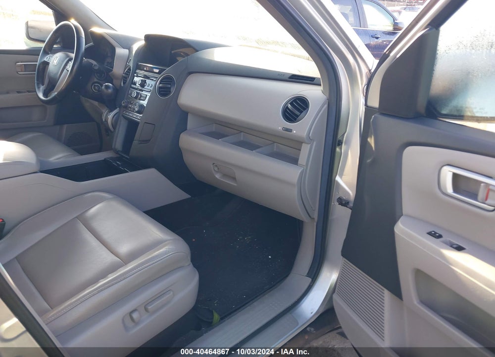 2012 HONDA PILOT EX-L VIN: 5FNYF3H52CB042789