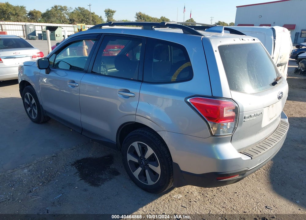 2018 SUBARU FORESTER 2.5I PREMIUM VIN: JF2SJAGC9JH590442