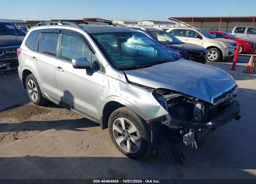 2018 SUBARU FORESTER 2.5I PREMIUM VIN: JF2SJAGC9JH590442