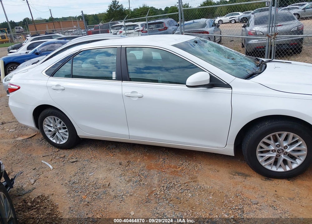 2017 TOYOTA CAMRY LE VIN: 4T1BF1FK4HU337521
