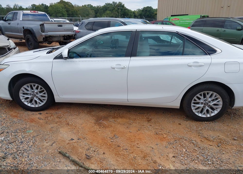 2017 TOYOTA CAMRY LE VIN: 4T1BF1FK4HU337521