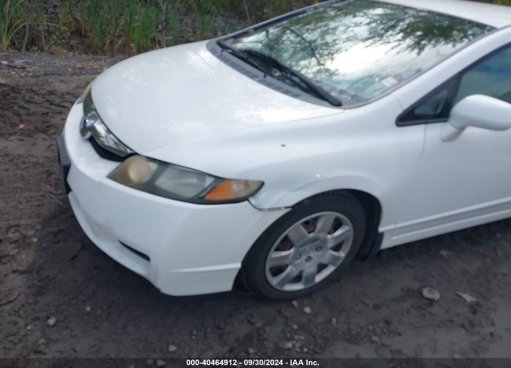 2009 HONDA CIVIC LX VIN: 1HGFA16579L022218