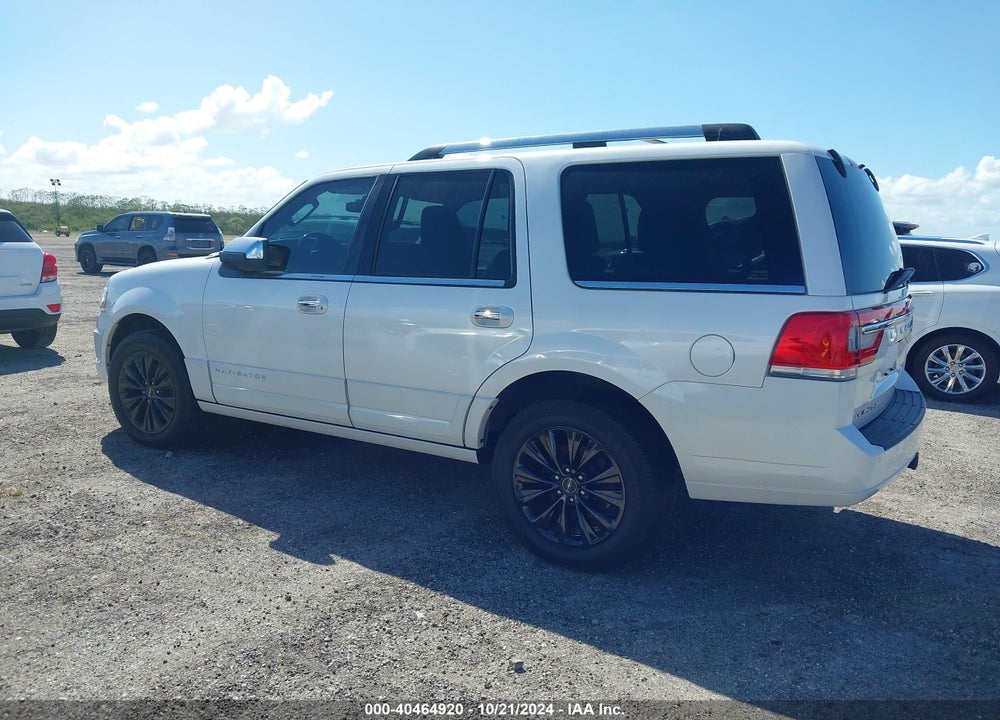 2015 LINCOLN NAVIGATOR VIN: 5LMJJ2HT0FEJ12667
