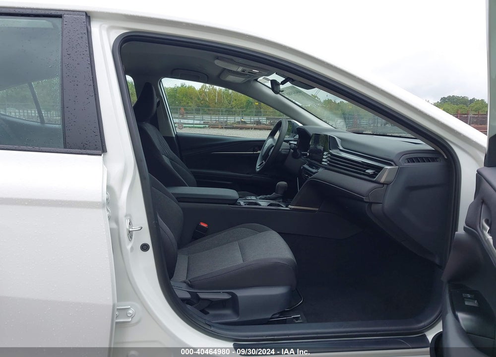 2025 TOYOTA CAMRY LE VIN: 4T1DAACK8SU031148