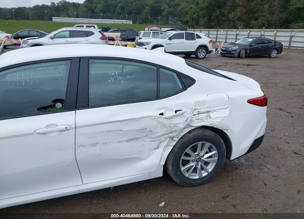 2025 TOYOTA CAMRY LE VIN: 4T1DAACK8SU031148
