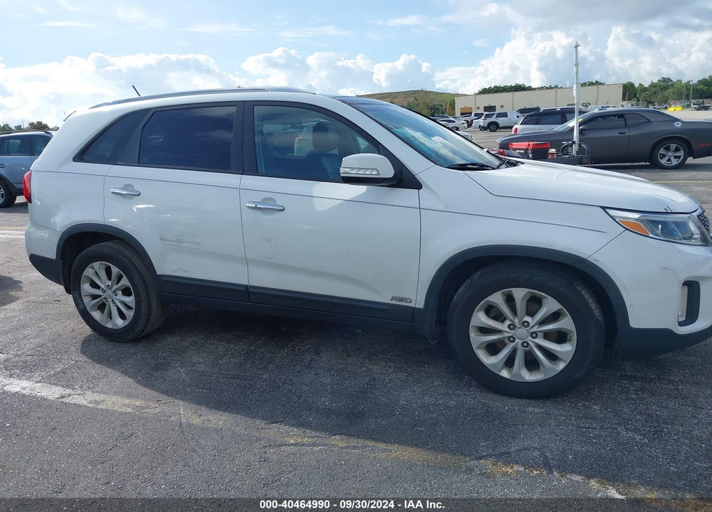 2014 KIA SORENTO EX V6 VIN: 5XYKUDA72EG461279