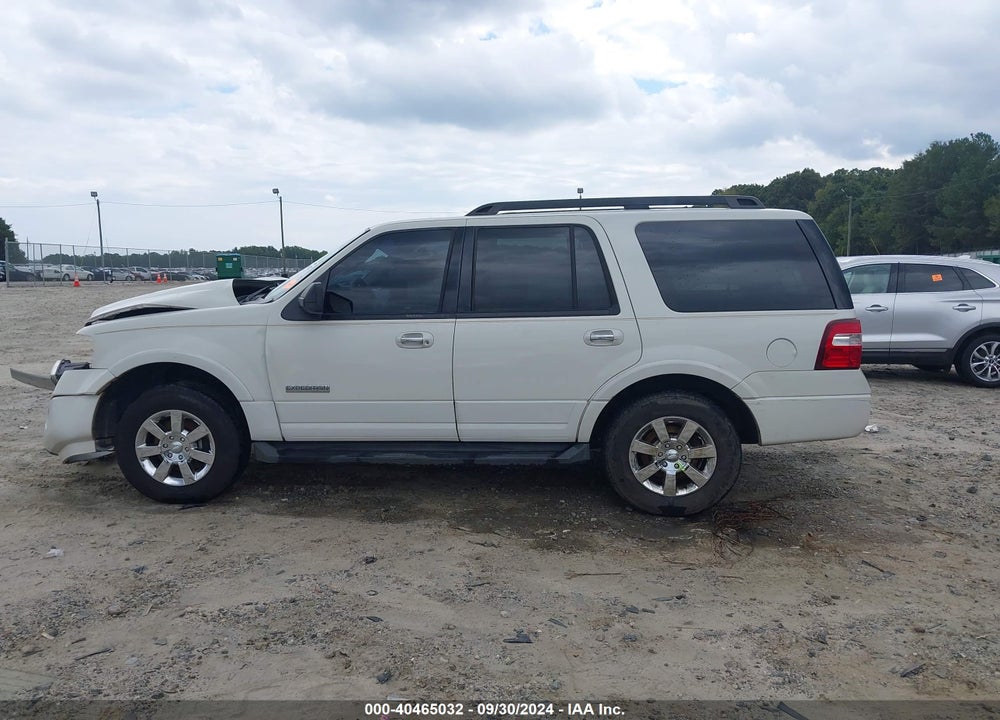 2008 FORD EXPEDITION XLT VIN: 1FMFU15518LA23091