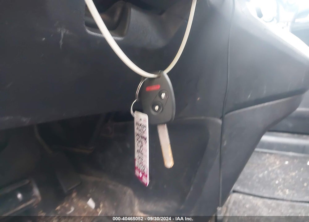 2010 HONDA CR-V LX VIN: 5J6RE3H37AL032026