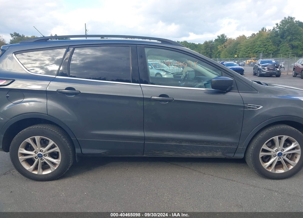 2018 FORD ESCAPE SE VIN: 1FMCU9GD4JUA59881