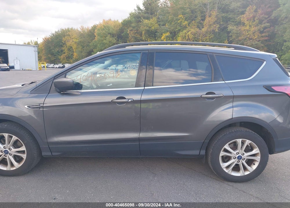 2018 FORD ESCAPE SE VIN: 1FMCU9GD4JUA59881