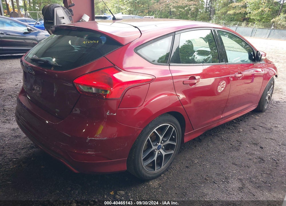 2015 FORD FOCUS SE VIN: 1FADP3K2XFL303975