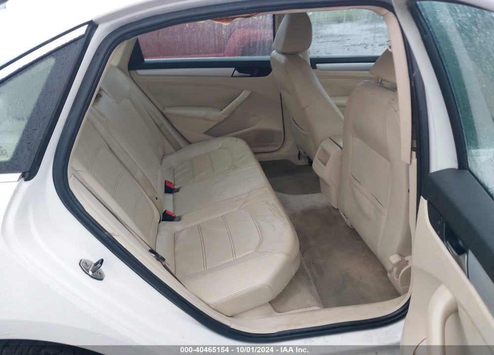2012 VOLKSWAGEN PASSAT 2.5L SE VIN: 1VWBH7A35CC079619