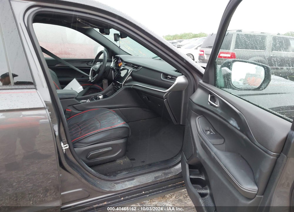 2024 JEEP GRAND CHEROKEE ALTITUDE X 4X2 VIN: 1C4RJGAG3R8601801