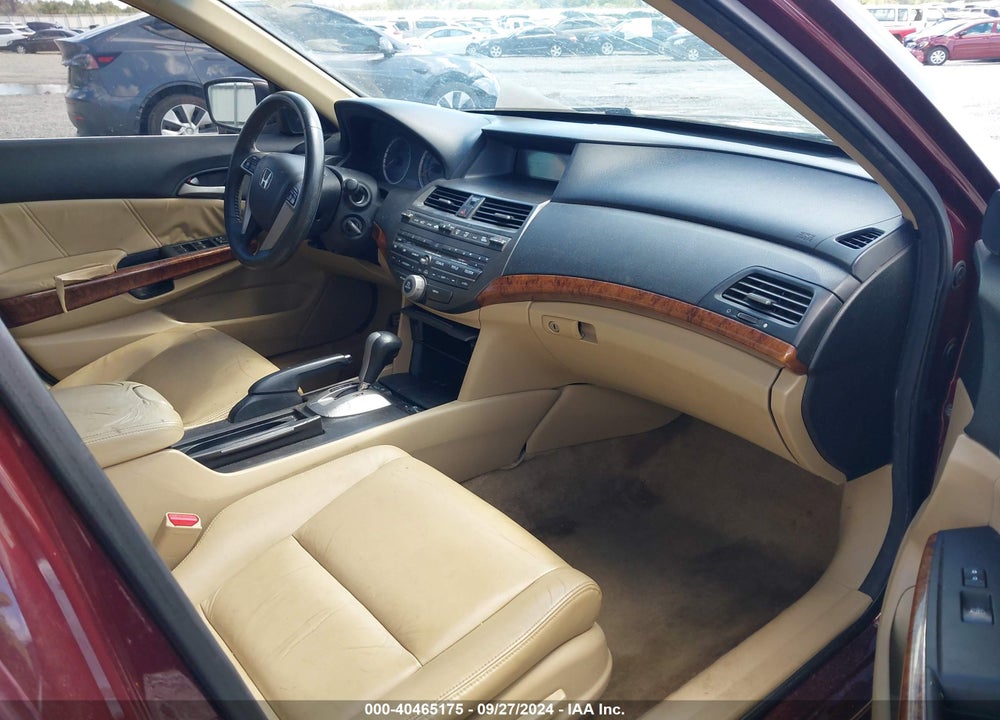 2012 HONDA ACCORD 2.4 EX-L VIN: 1HGCP2F81CA068194