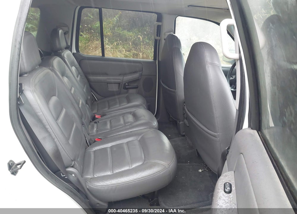 2002 FORD EXPLORER VIN: 1FMDU73W82UB09828